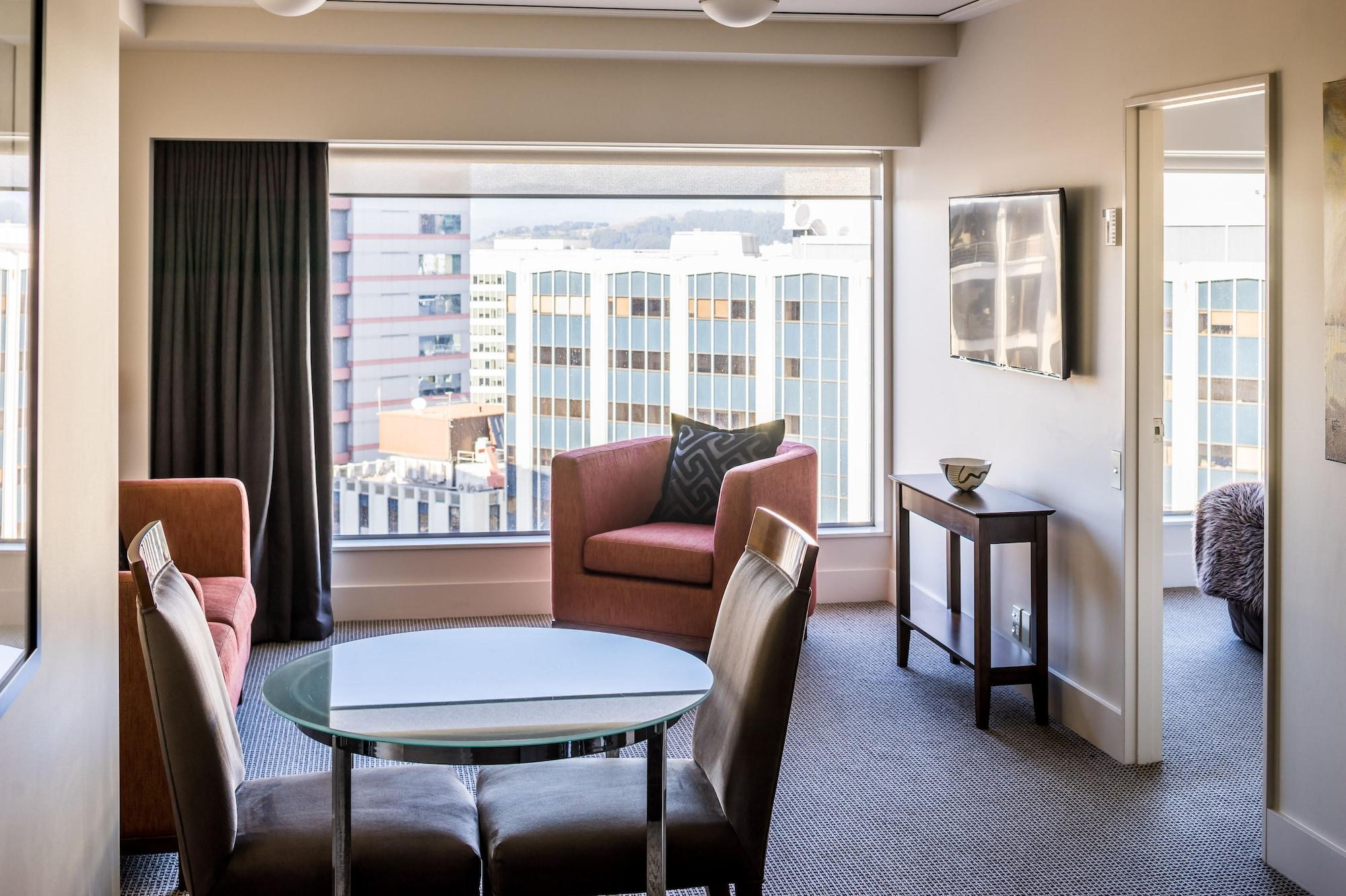 Bolton Hotel Wellington Kültér fotó A suite at the hotel